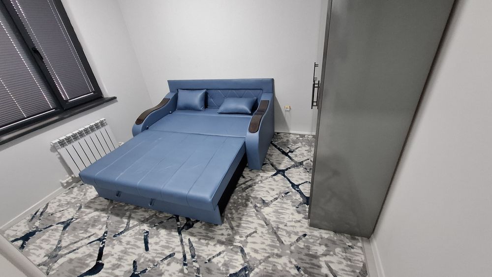 2 xonali, Tower upda 4 etaj