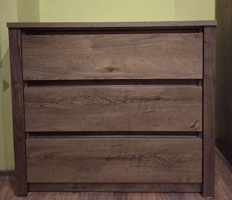 Скрин с 3 чекмеджета VEDDE
Скрин с 3 чекмеджета VEDDE