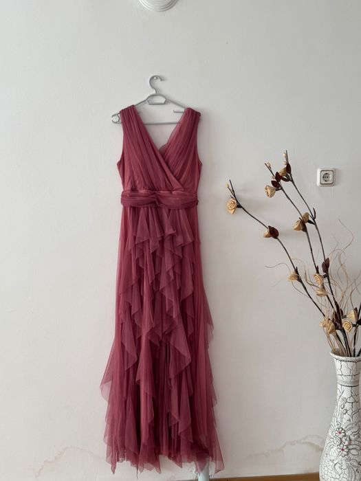 Официална рокля за