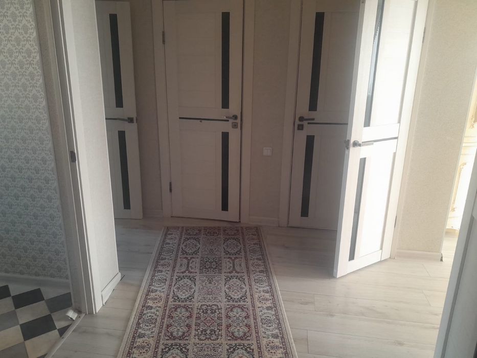 2 комнатная квартиру сдается Батыс 2