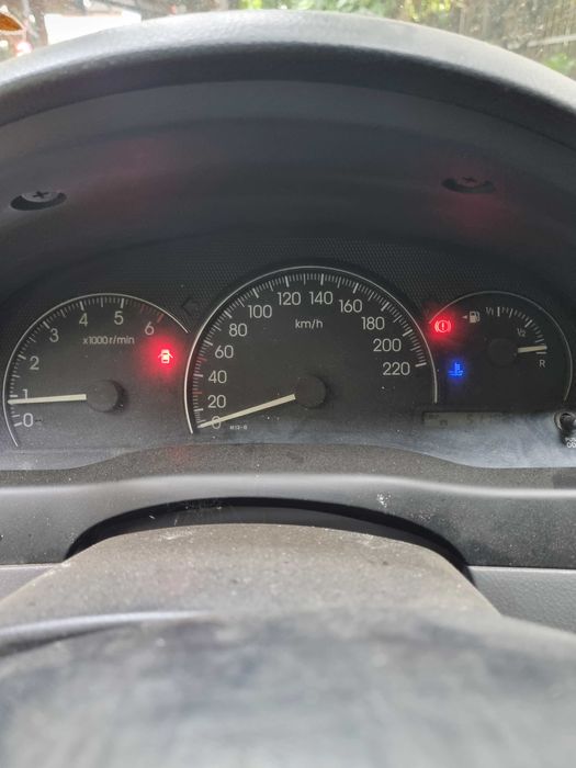 Toyota avensis verso