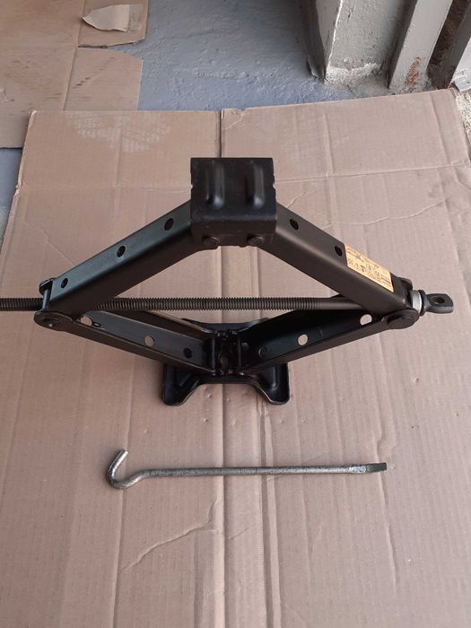 Cric NISSAN Qashqai, X-trail, Juke, RENAULT Kadjar, Koleos, Austral