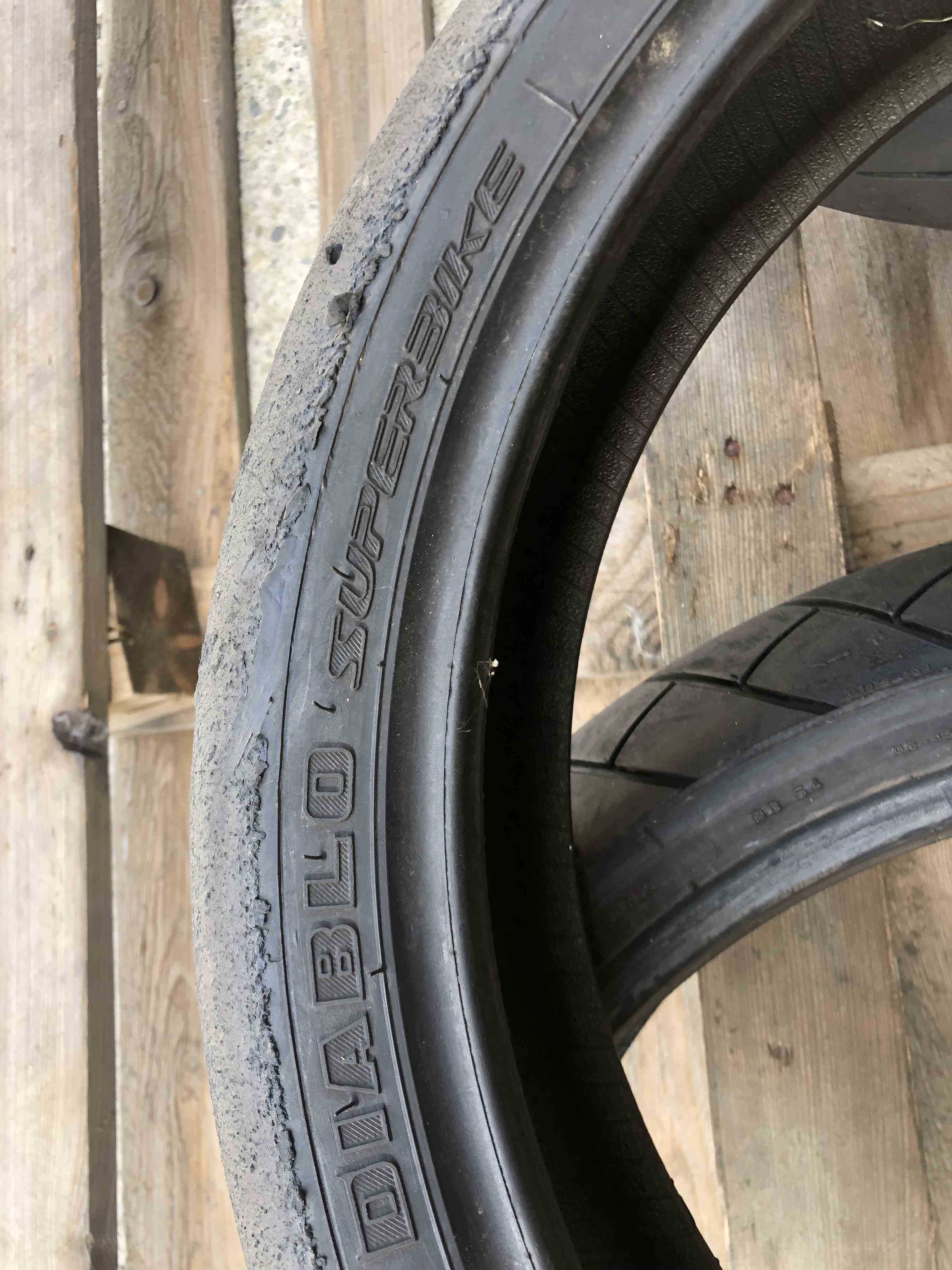 Anvelopa Vara 120/70 R17 PIRELLI Diablo Superbike - 550