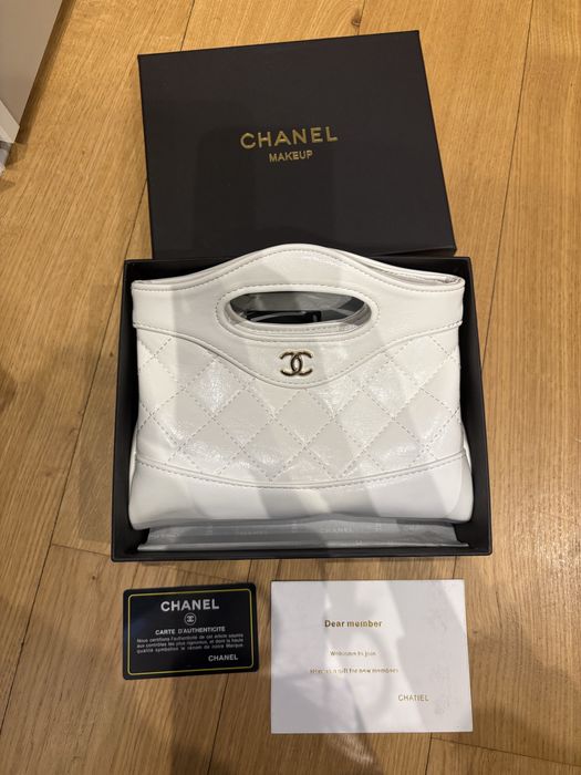 Geanta noua cu cutie si card