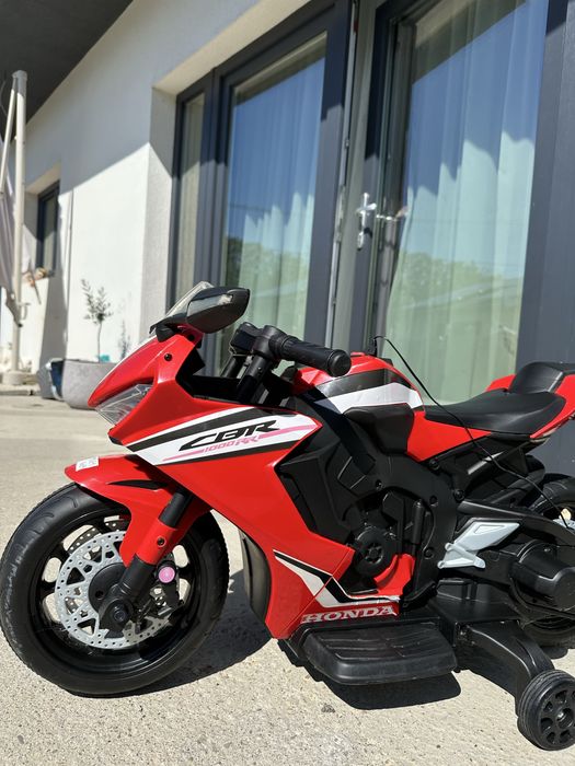 Motocicleta electrica pentru copii