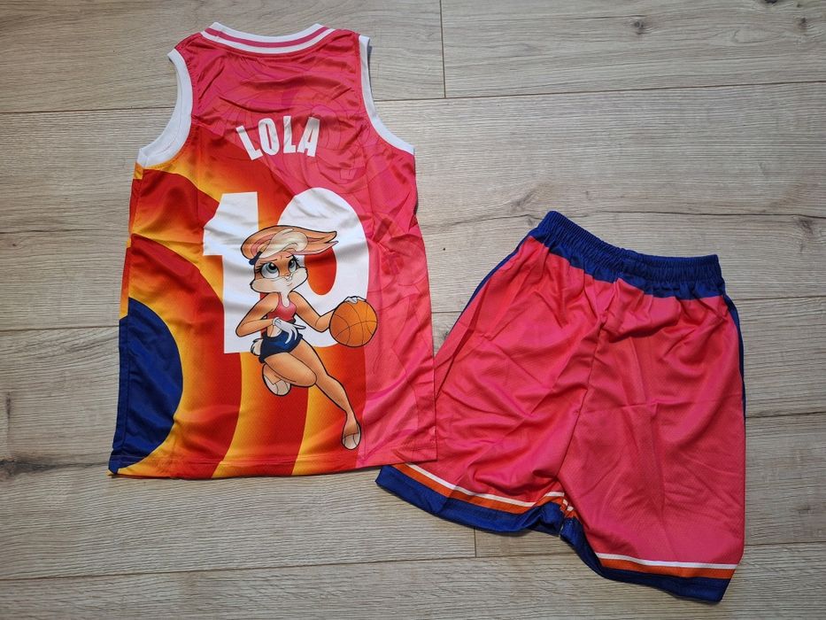 Детски баскетболен екип на ЛОЛА #Tune Squad!