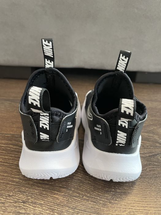 Детски маратонки Nike flex runner 3 с лесно обуване