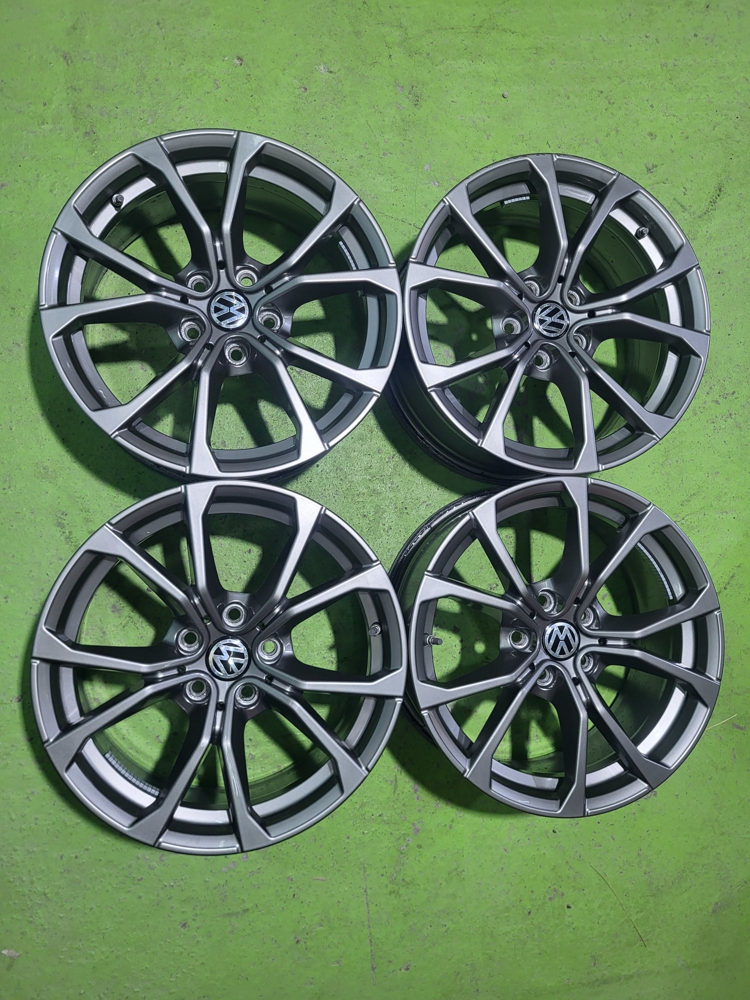 17 5x112 Vw Passat Tiguan Touran Caddy Audi Skoda 5х112