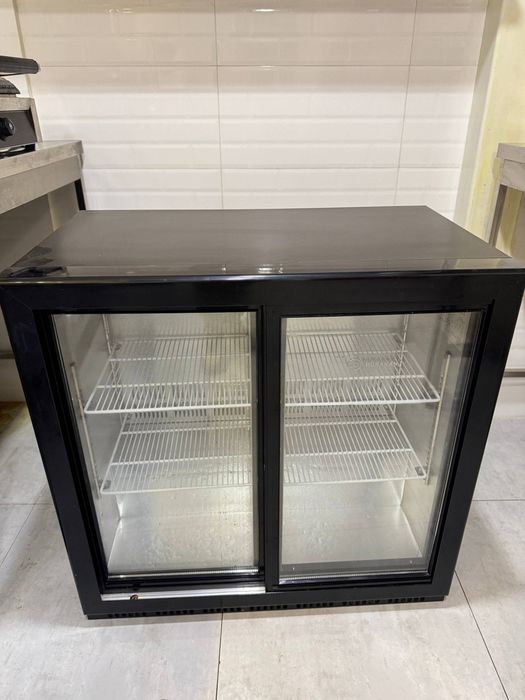 Срочно продаётся морозильник и холодильник !!!