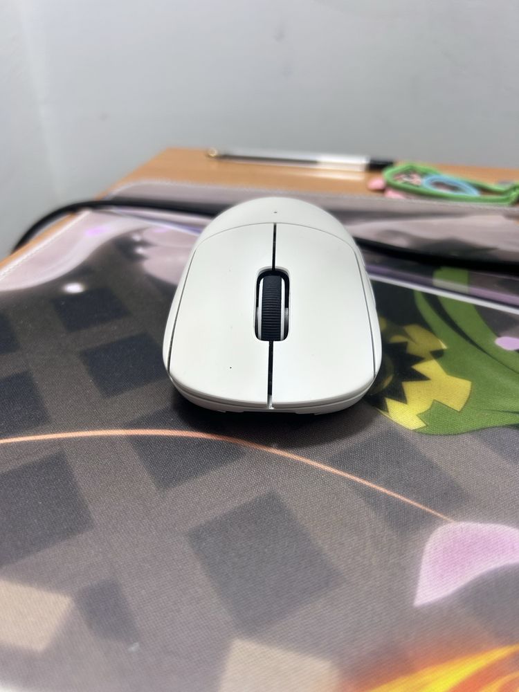 Продаю игровую мышь Logitech G Pro