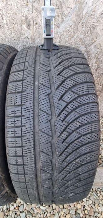 Anvelope Michelin Pilot Alpin PA4 M+S 
235/55 R18 105V