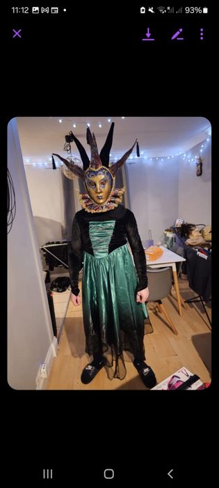 Costume pentru anul nou și măști