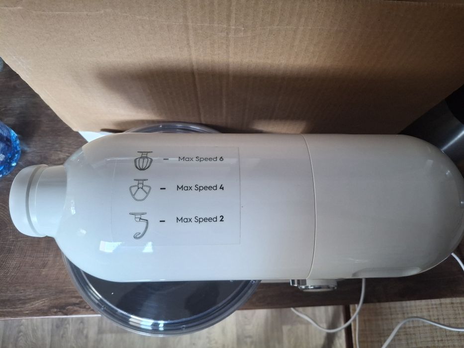 Robot de bucătărie Electrolux 800 w