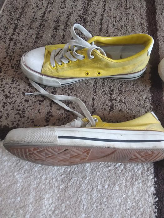 Кецове и обувки36-37 номер