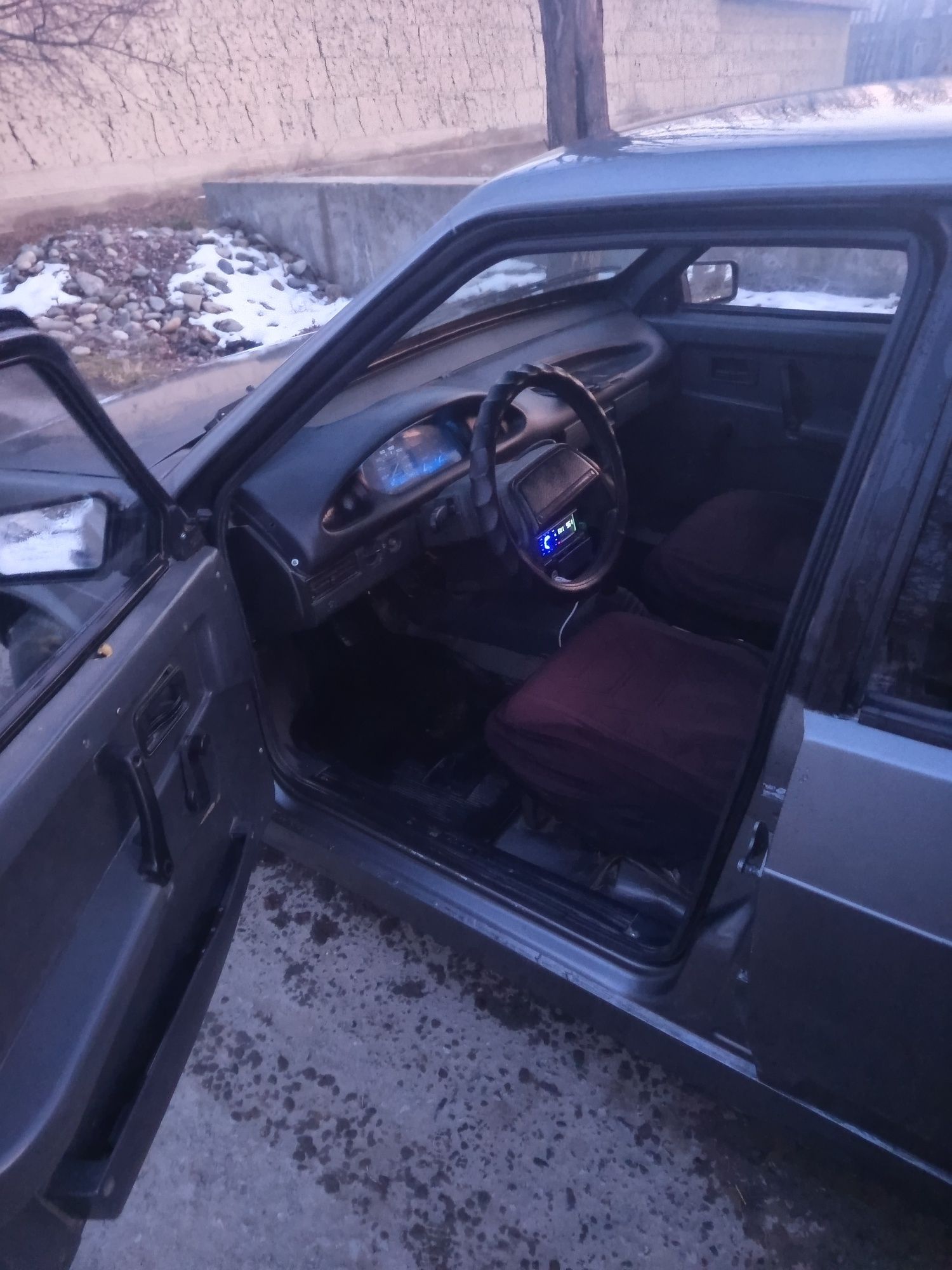 lada 99 mashina.