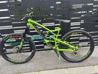 Bicicleta yt capra cf comp 2018
