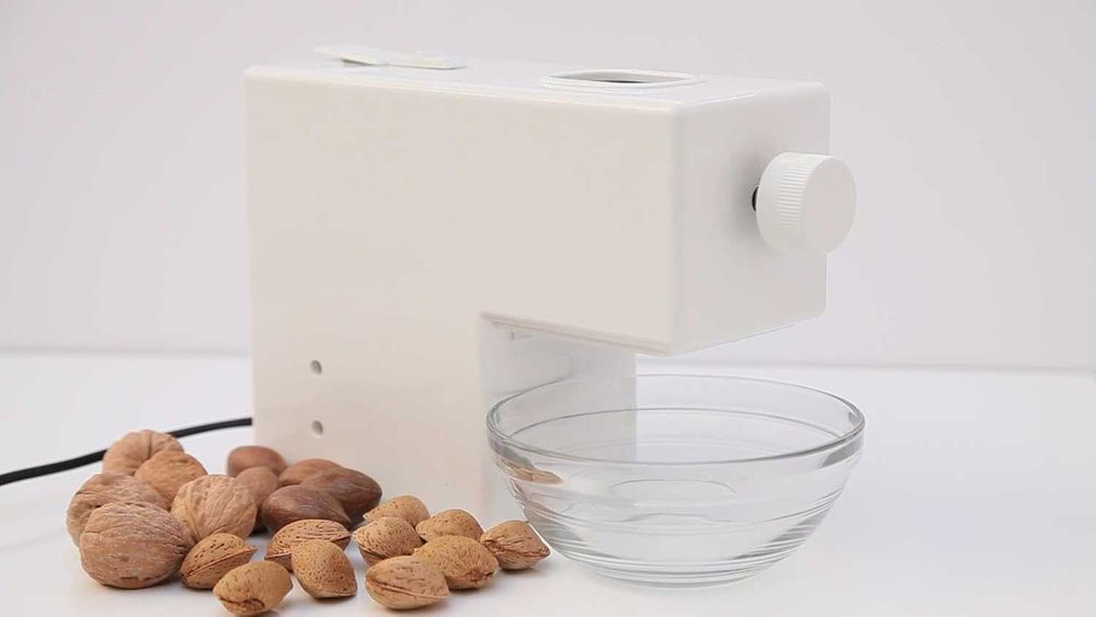 Pelamatic - Mașină electrică de curatat nuci și alune