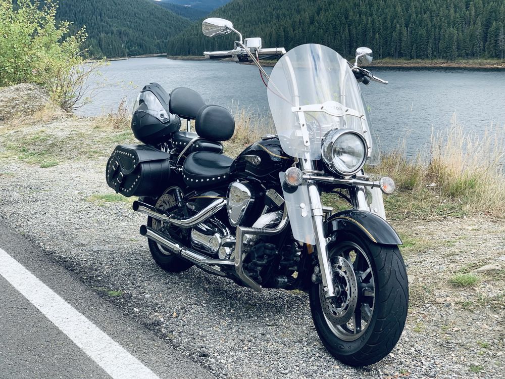 Motocicleta Yamaha Midnight Star Silverado 1700 cc