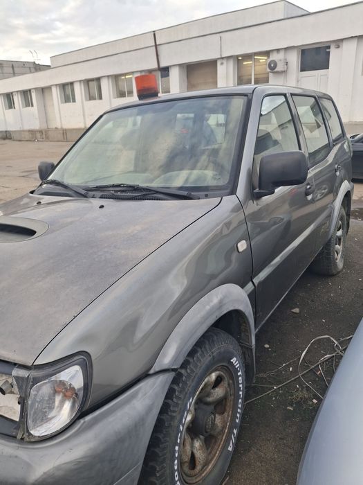 Nissan terrano 2 pentru piese