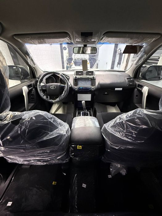 Toyota Land Cruiser 150