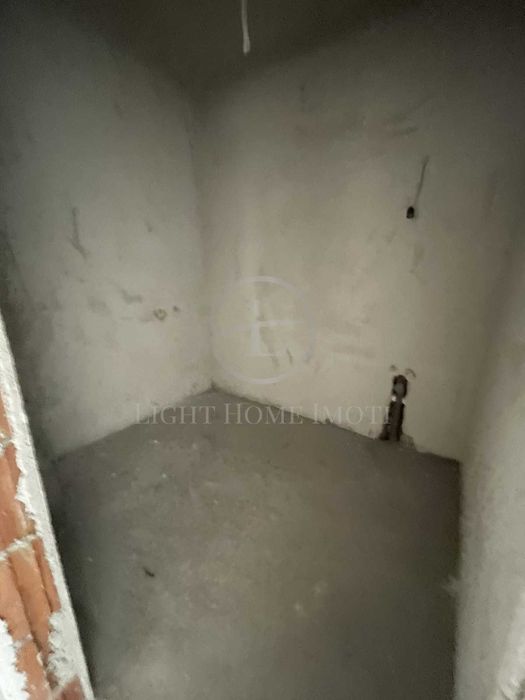 Продава се Тристаен апартамент в Пловдив, Каменица 2 - 115 кв.м за 1394 €/кв.м - Снимка #6