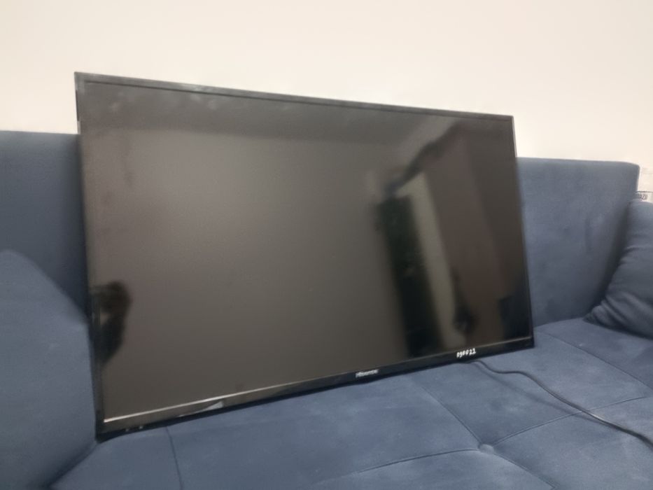 Продам Телевизор Hisense