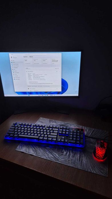 Sistem PC Light gaming + Monitor LG 24