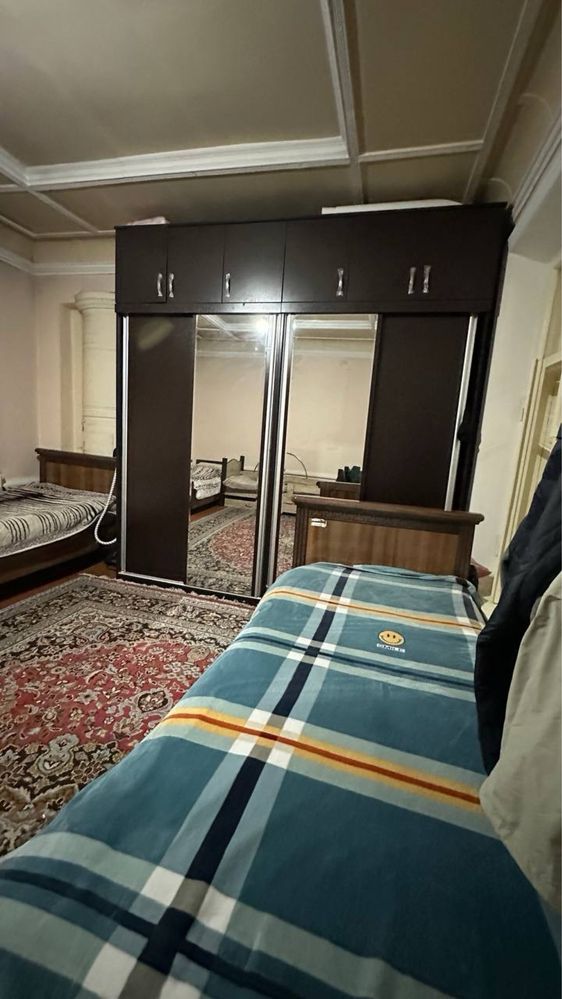 Uy sotiladi nazarbekda 4.7 sutu