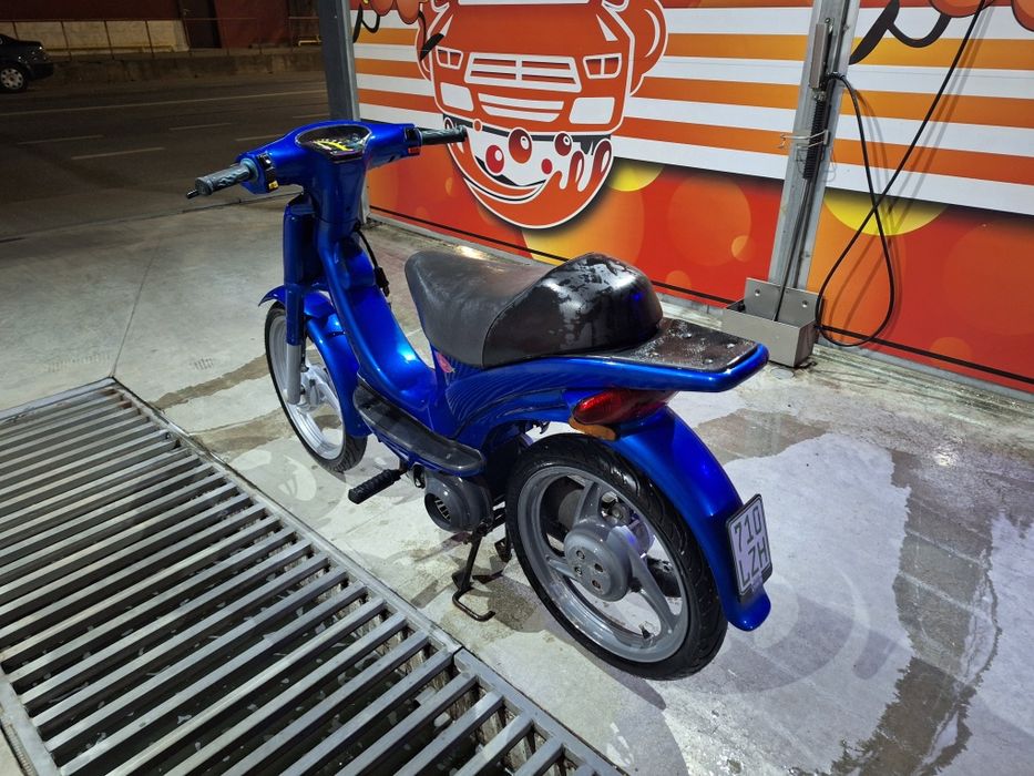 Scuter Piaggio Velofax 49cm Adus din Germania