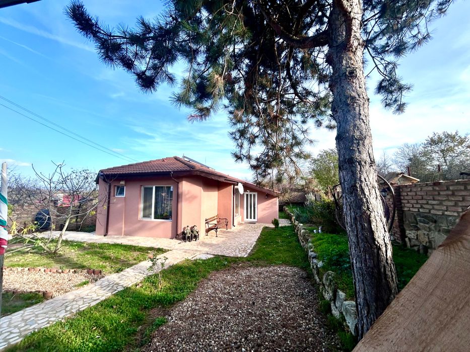 Нова къща с Звездица