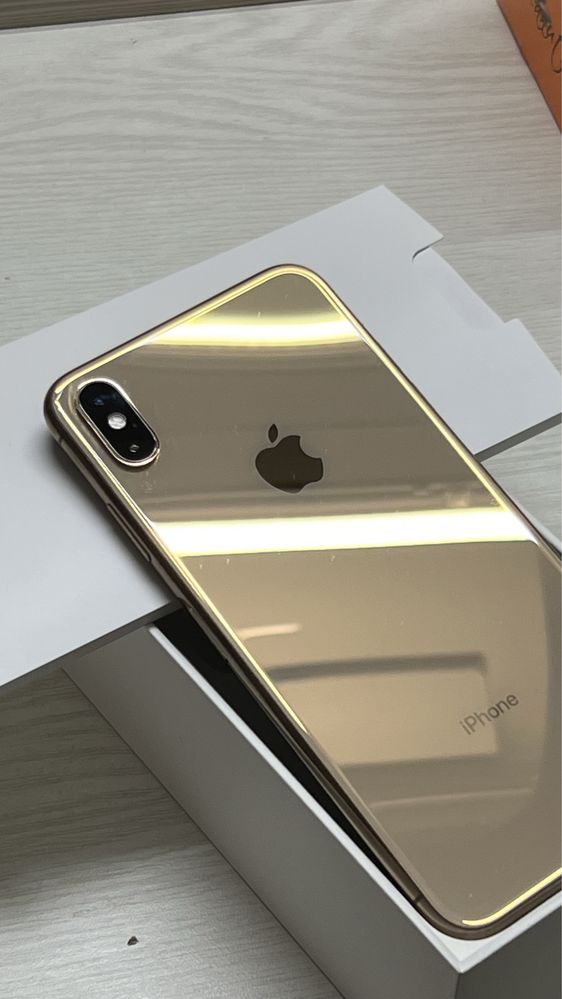 В идеале Iphone XS MAX 256 GB Dual Sim Gold