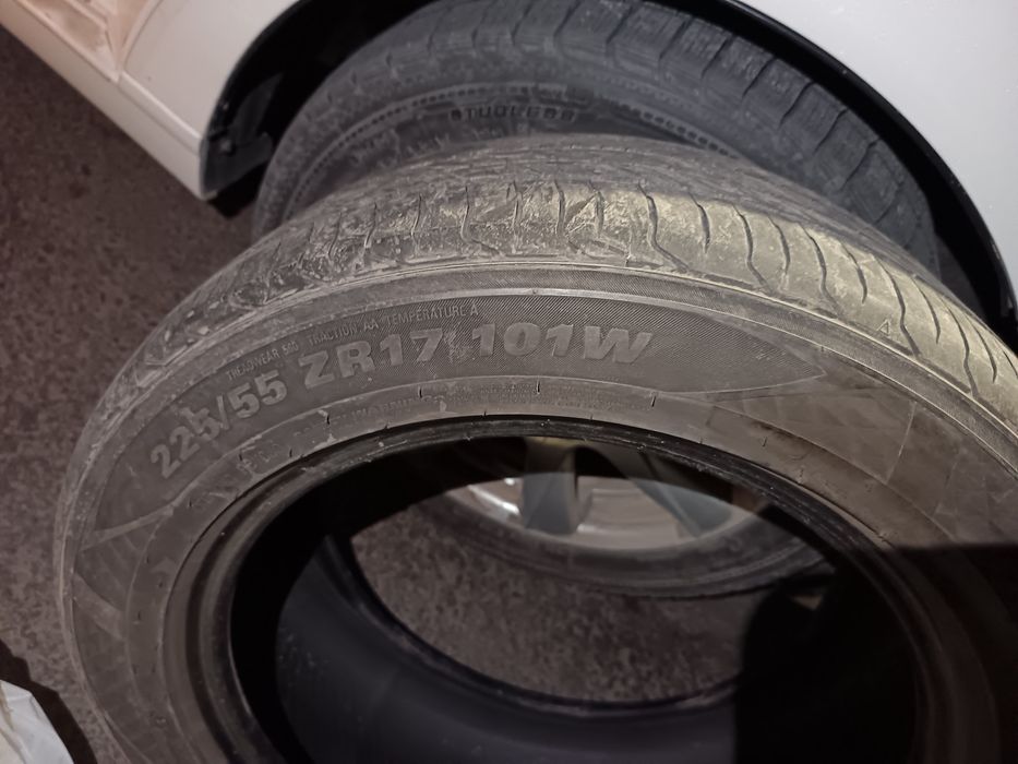 Покрышка 225/55R17