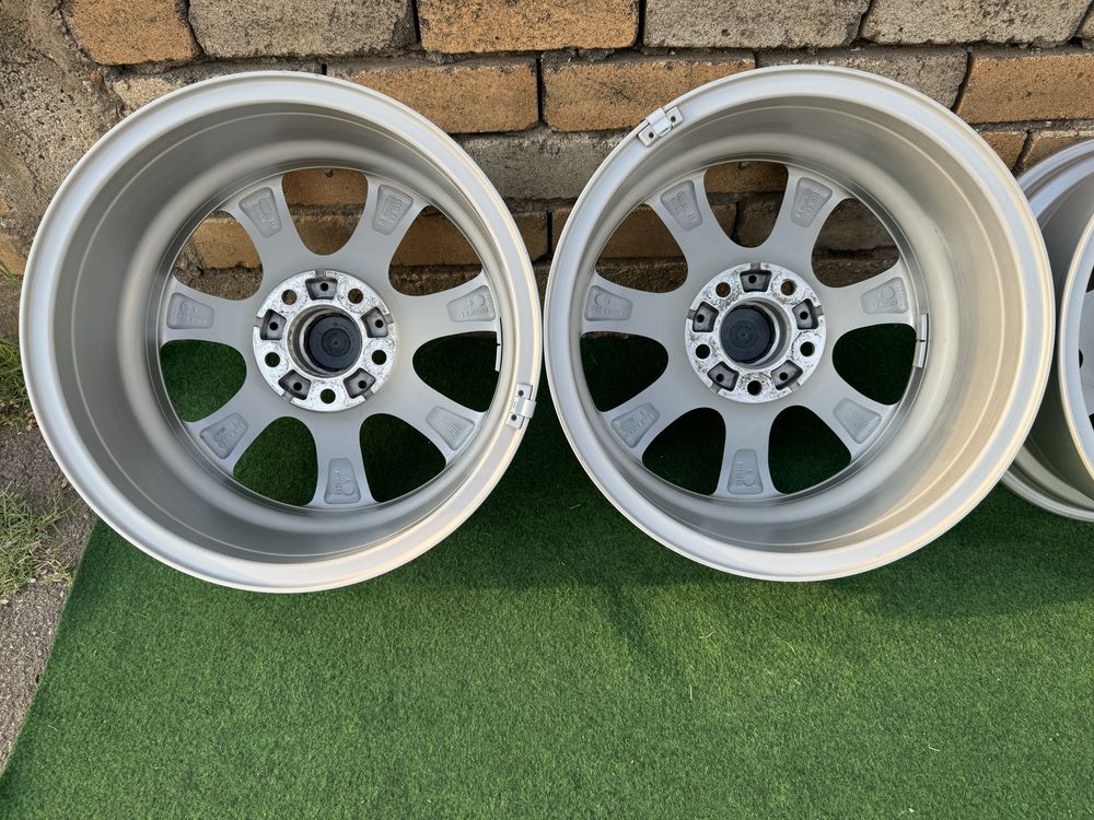 4 броя Джанти БМВ BMW Style 394 17 цола за F30 F31 F36 e60 e61 e87 e46