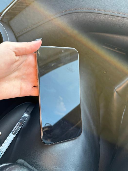 Продается Iphone 16 pro max