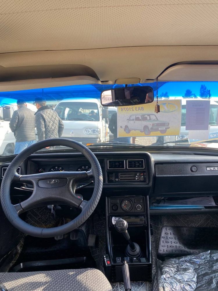 Lada vaz 2107 tayyor minishga olamanu rasxod qilmay minaman deganla un