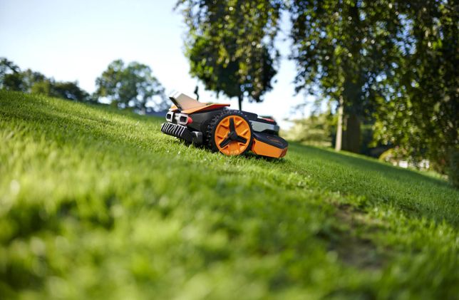 Robot de tuns iarba WORX Landroid Vision L1600