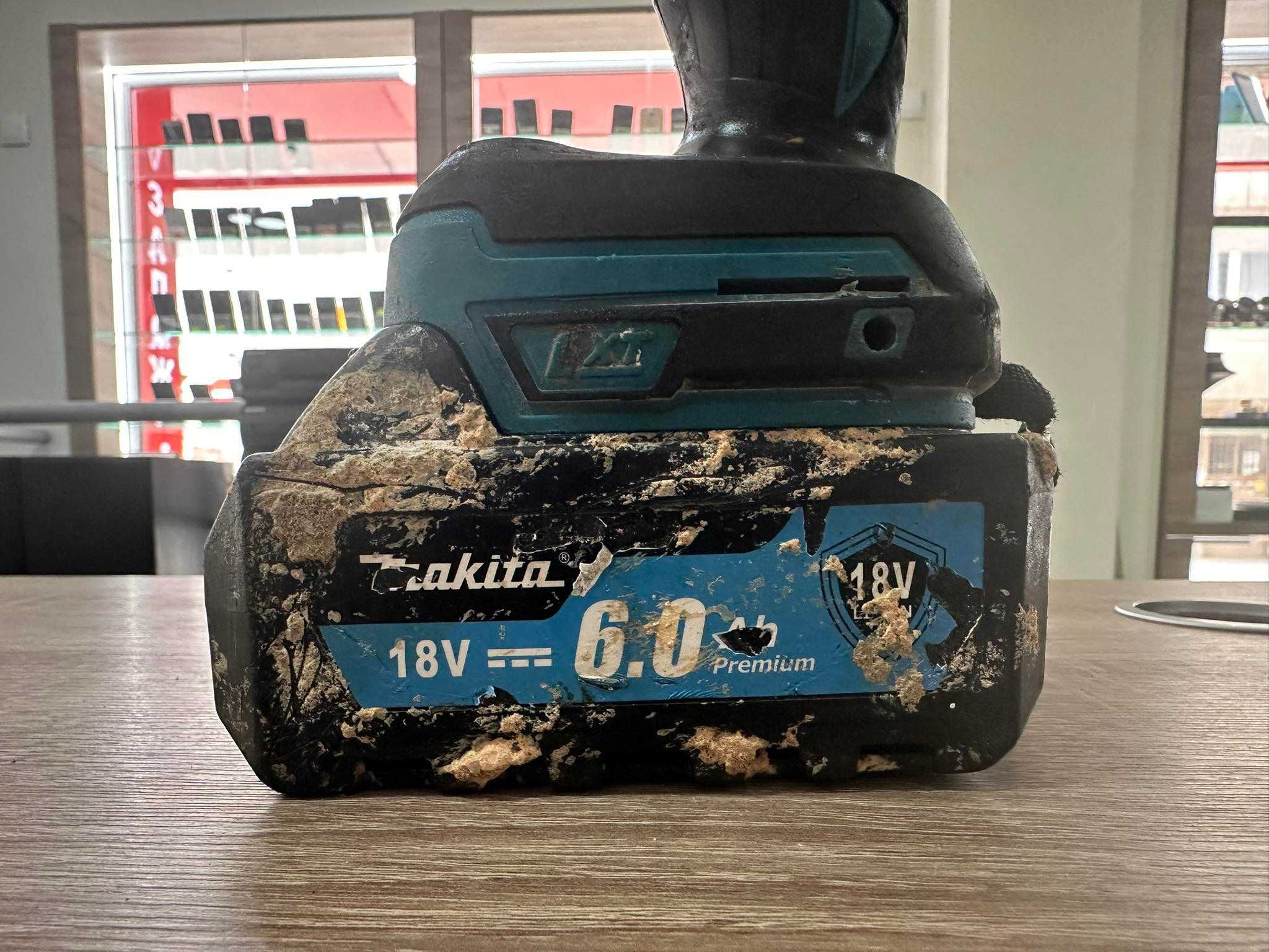 Продавам Makita гайковерт със батерия 18v 6.0ah