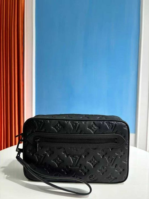 Чанта Louis Vuitton Pochette Kasai