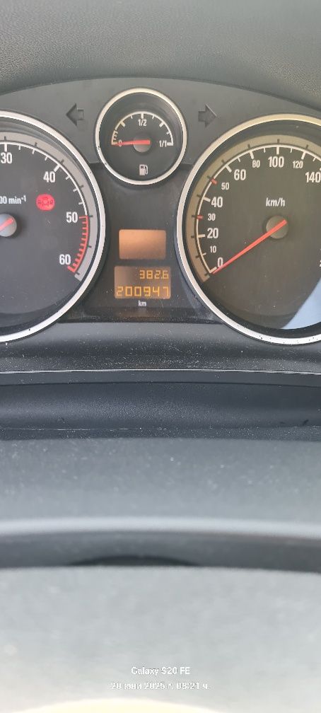 Opel zafira 1.9 CDTI-автомат 200 000 км