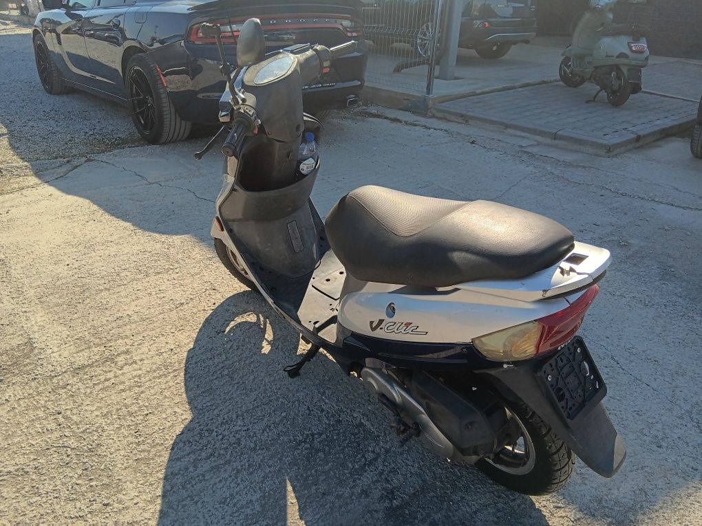 Скутер Peugeot Vtak 50