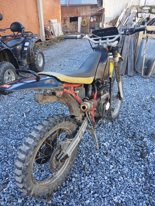 Vând cros cu cadru modificat de 125