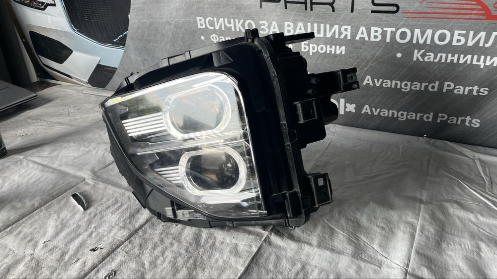 Десен и ляв фар Mitsubishi Eclipse Cross