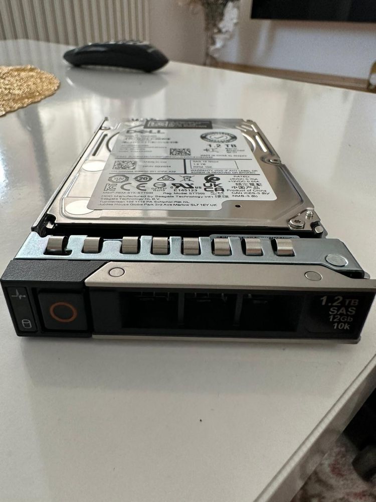 HDD Server Dell 1.2TD 10k RPM SAS 12 Gbps