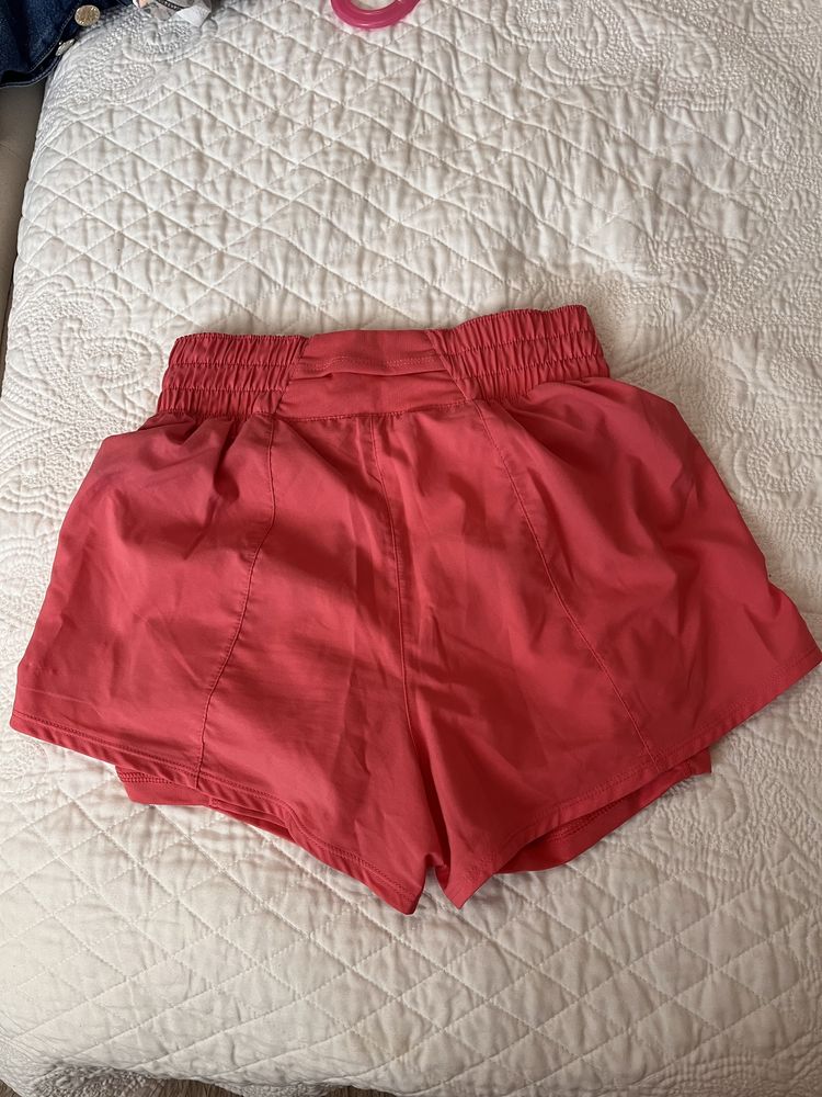 Къси панталонки Zara ,Bershka,Nike