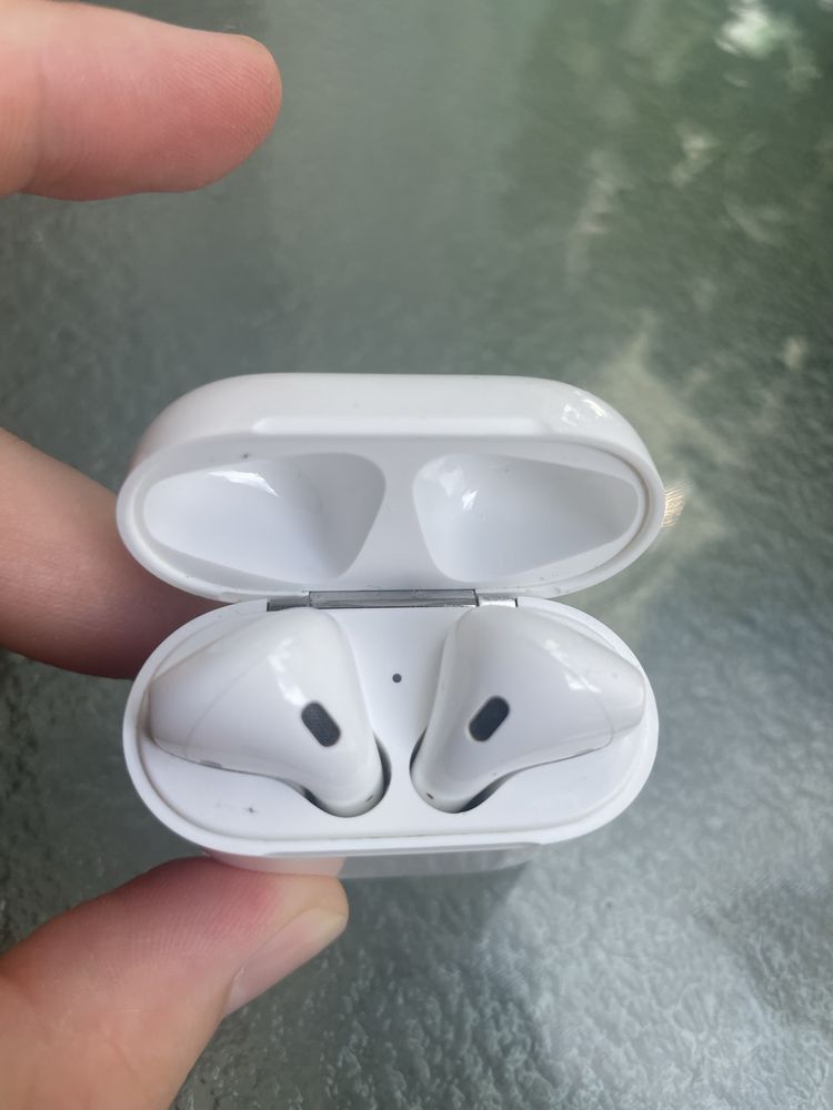 De vanzare Airpods 2 (2 buc), JBL TUNE 1x