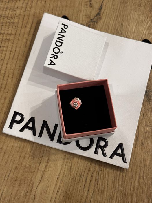 Pandora талисман Пандора