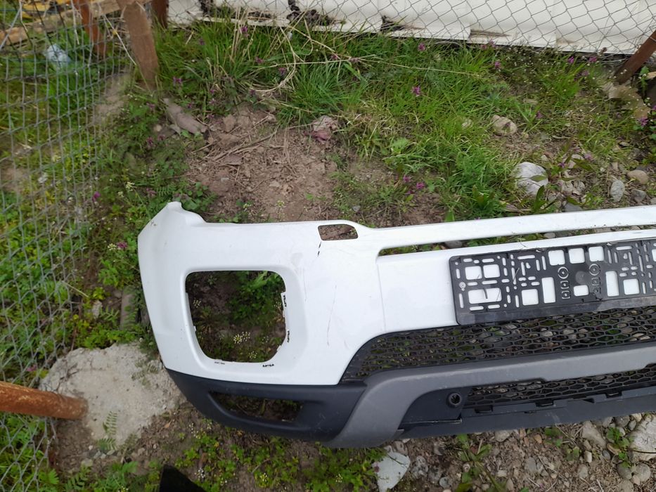 Bara fata modele Range Rover EVOQUE