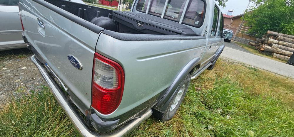 Ford Ranger cu motor de mazda B2500