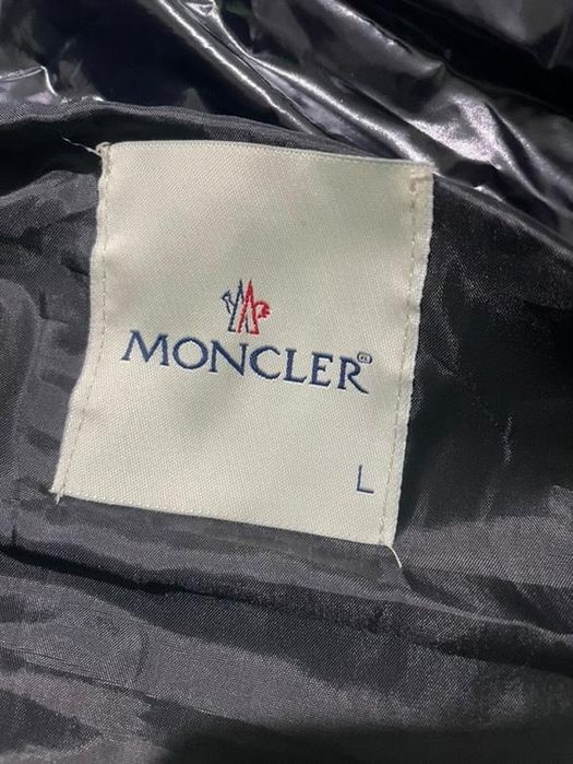 Vand geaca Moncler