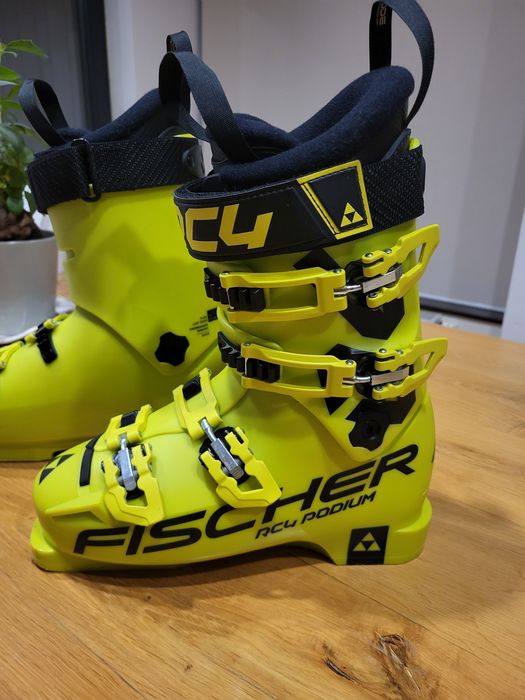 Vând clapari Ficher RC4 Podium